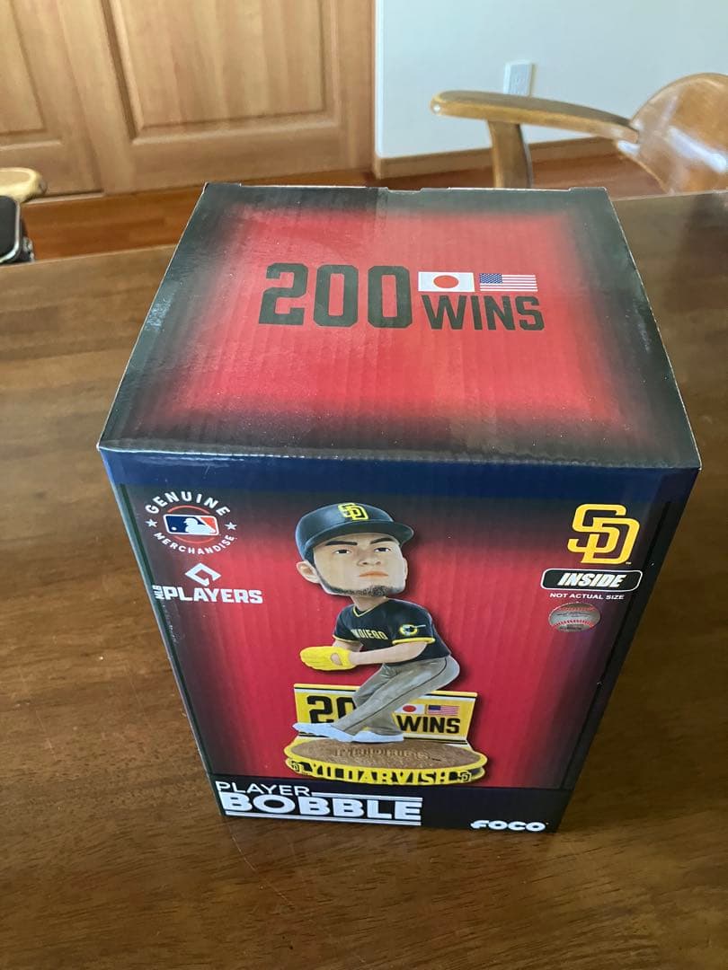 MLB公式日本限定モデル ダルビッシュ有日米通算200勝 ボブルヘッド新品未使用