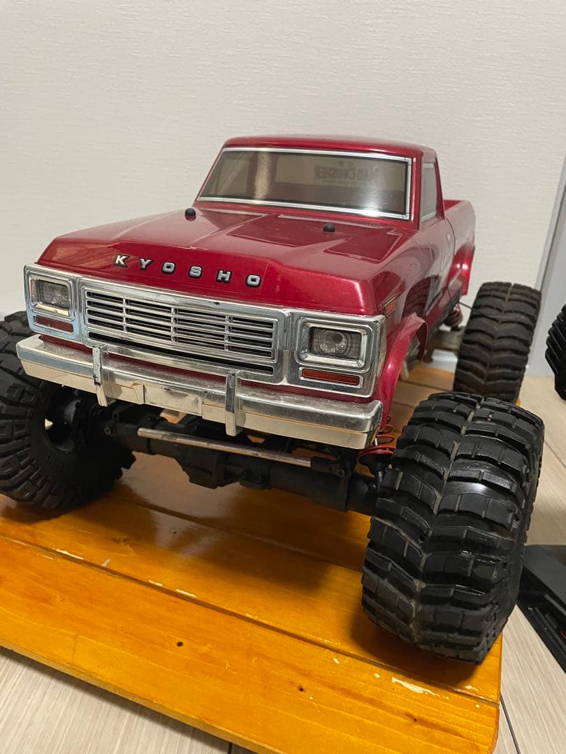 希少京商 1/8 4WD GP エンジンカー マッドクラッシャー 2.4GHz