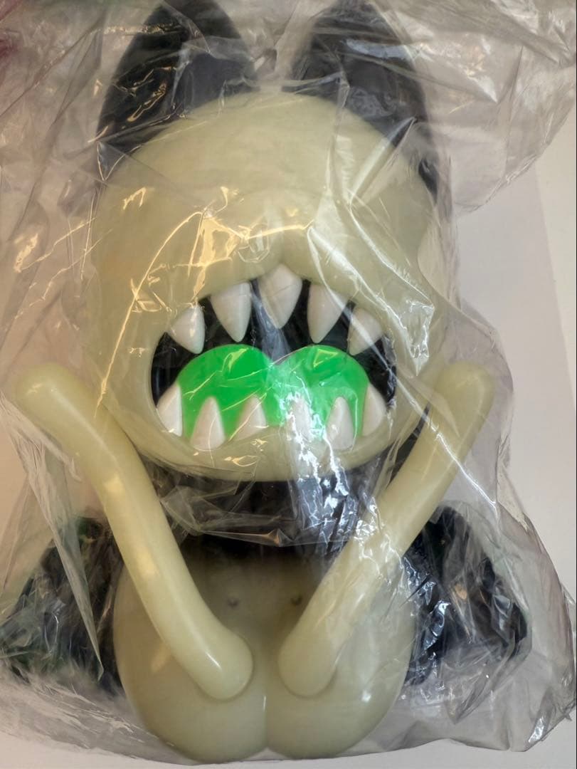 Grape Brain Jumbo Nigiri ジゴクネコ　おにぎり