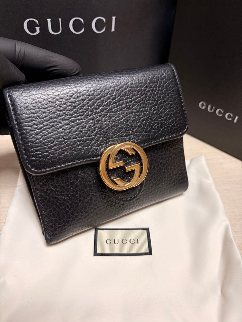 ✨ゲリラ値引き中✨GUCCI グッチ レディース 二つ折り財布