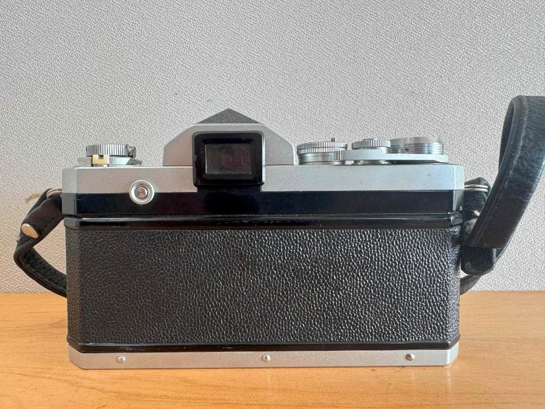 ジャンク品カメラ　Nikon　F　前期型
