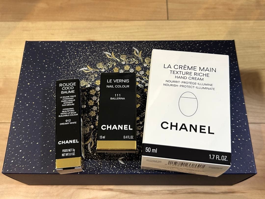 CHANEL クリスマスコフレ 2025 リップ アンド ネイル ケア セット