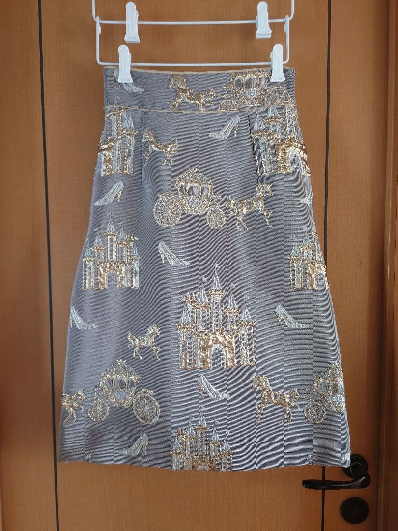 ら*み様 23AW ルルウィルビー シャトージャガードスカート