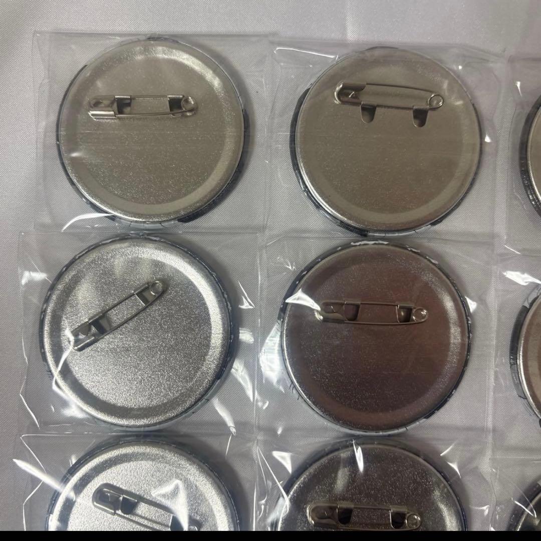 ブルーロック　凪誠士郎　推しキャラバッジコレクション　メタル缶バッジ