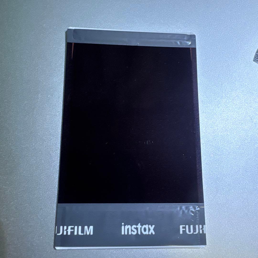 佐藤美希　サイン入り　チェキ