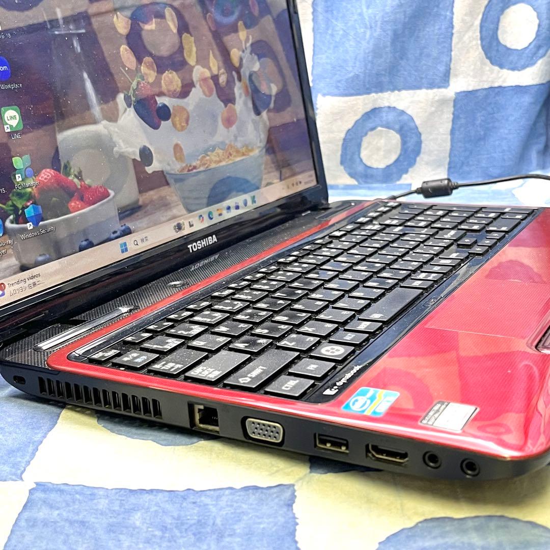 SSDでサクサク快適☆高性能i5☆大人気赤ノートパソコン♪ブルーレイ！Win11