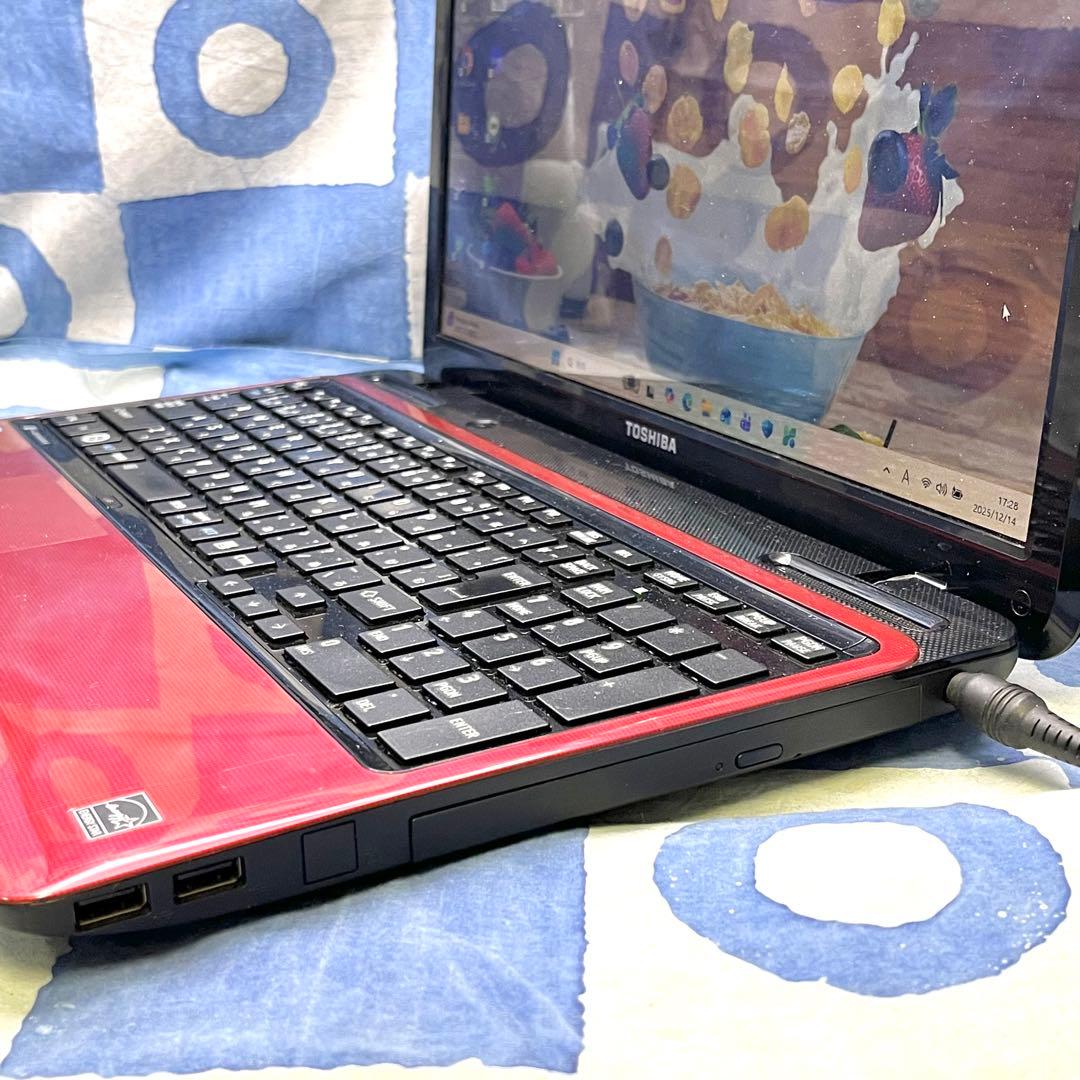 SSDでサクサク快適☆高性能i5☆大人気赤ノートパソコン♪ブルーレイ！Win11