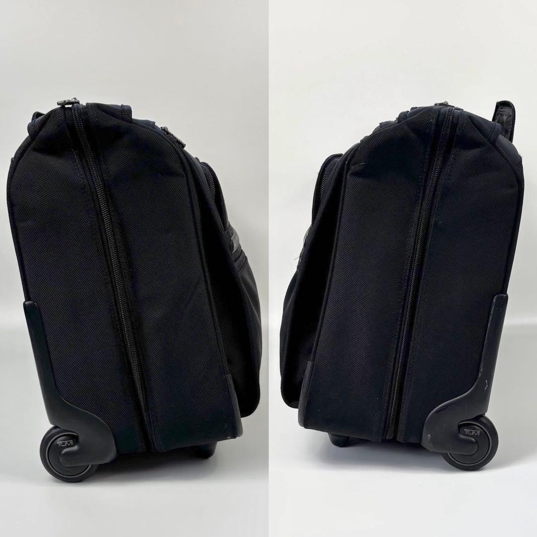 TUMI トゥミ 2輪 キャリーオン ガーメント スーツケース キャリーケース