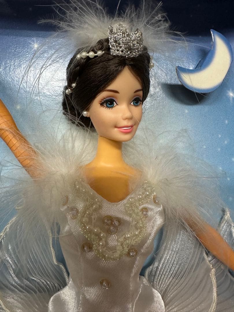 バービー　スワン　クイーン　Barbie swan lark