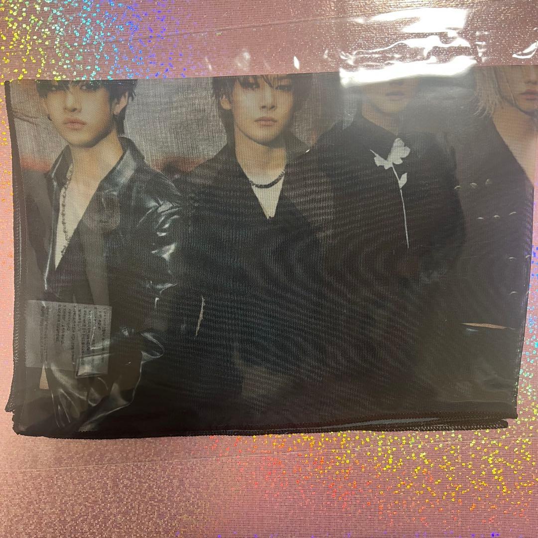 Stray Kids スキズ　ATE ポップアップ　ファブリックポスター⑤