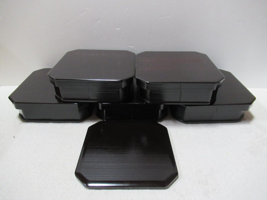 茶懐石道具　縁高重　被蓋X５個　平蓋X1　助田宗明共箱