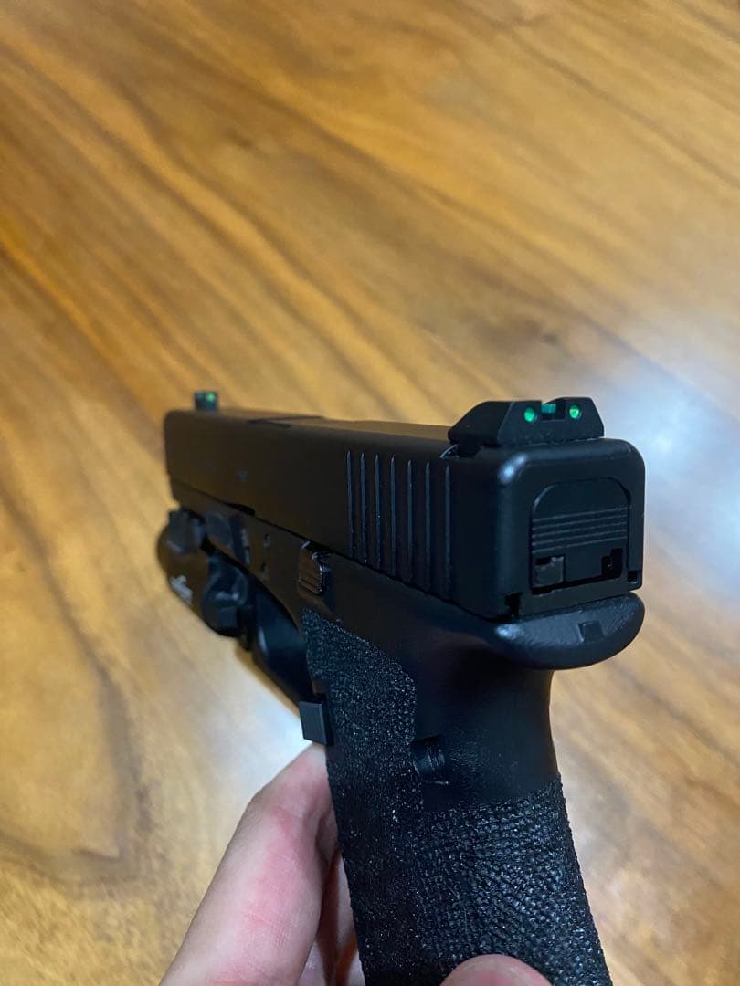 東京マルイ　Glock 17 gen4 ガス　カスタム