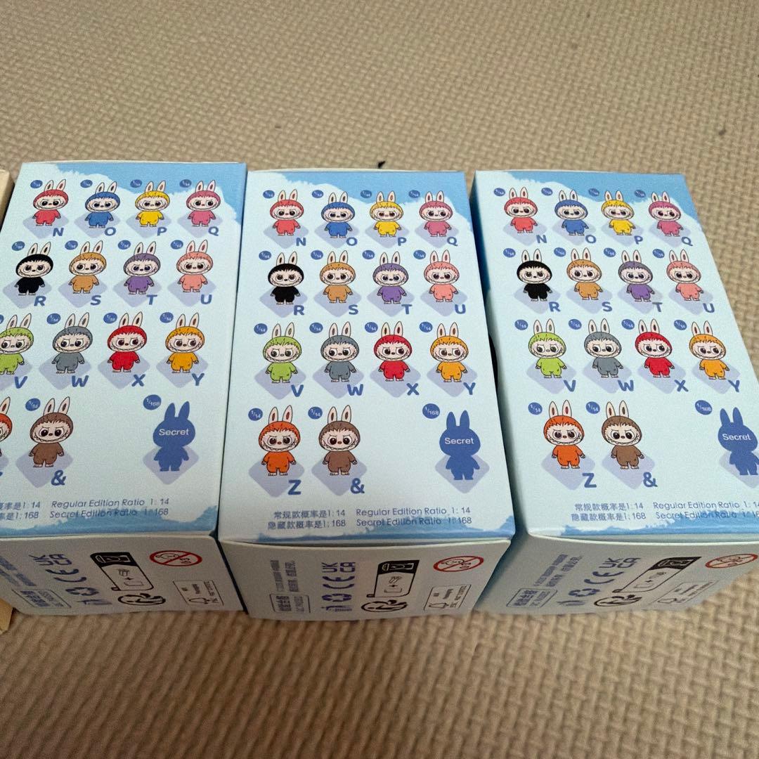 ラブブ　イニシャル　未開封　5個セット