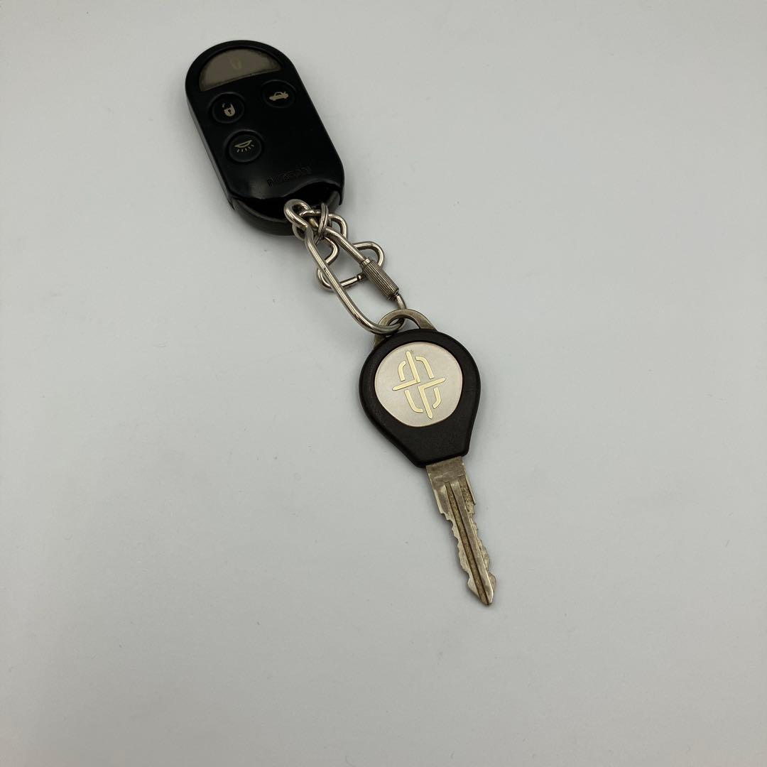 セドリック　グランツーリスモSV 平成5年式　鍵　ビンテージ