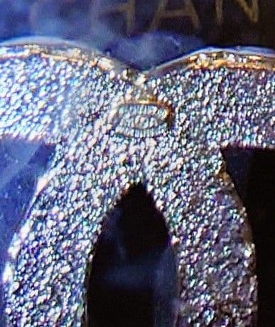 CHANEL　シャネルブローチ ラインストーンココマーク シルバー