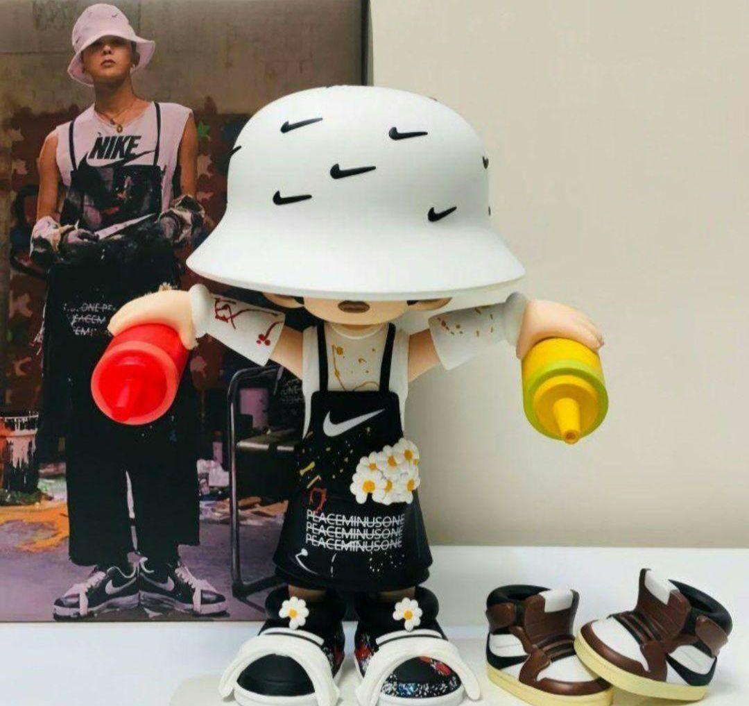 G-DRAGON PEACEMINUSONE フィギュア 지용 지드래