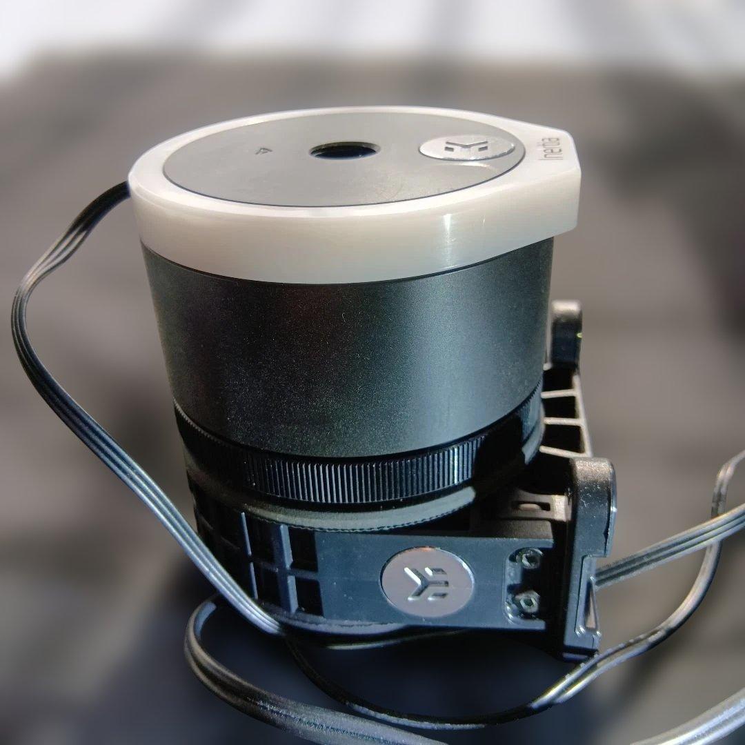 PC用ファン・クーラー EK Quantum Inertia D5 PWM D-RGB