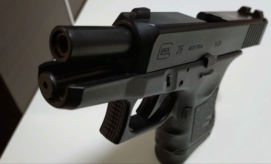 東京マルイ　グロック26 ガスブローバック(2012年)BB弾付き