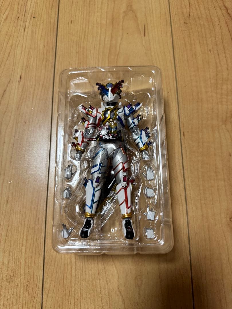 s.h.figuarts 仮面ライダービルド