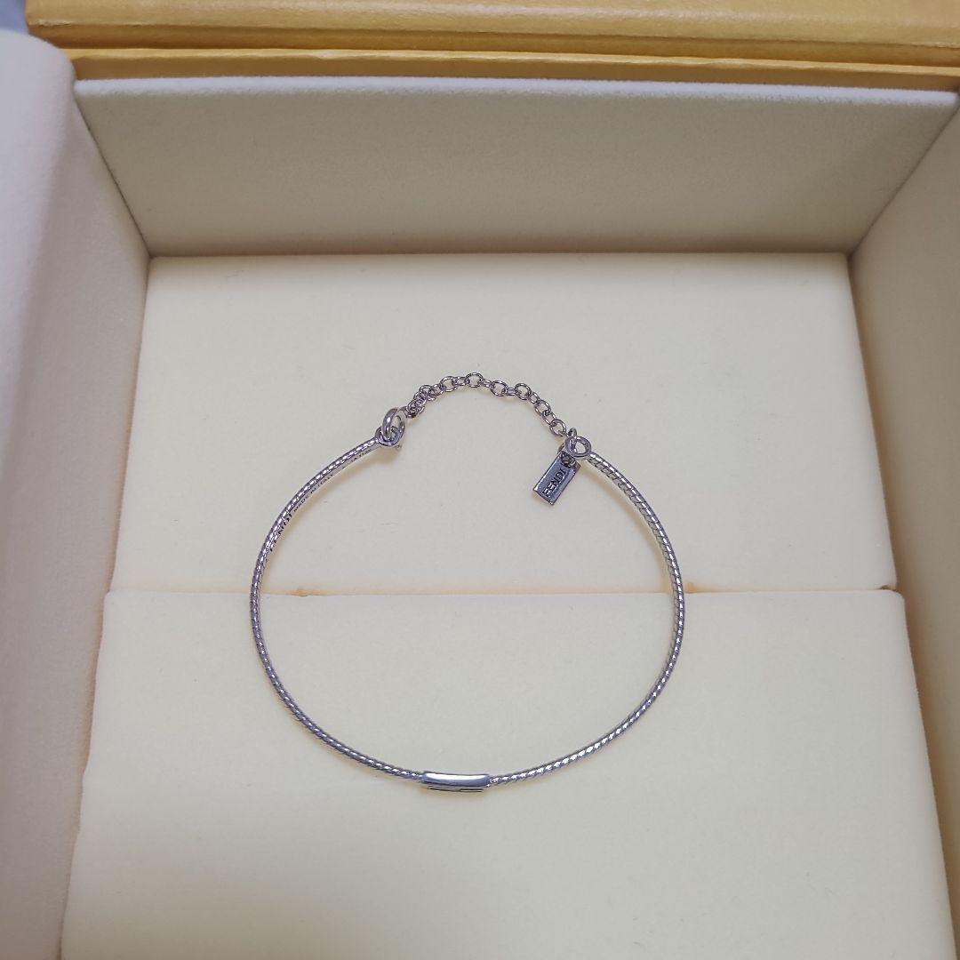 新品未使用　FENDI　フェンディ　ブレスレット　シルバー　Lサイズ バゲット