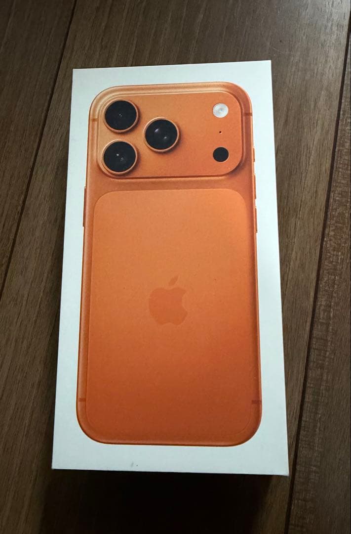 ほぼ新品iPhone17pro 256GB コズミックオレンジSIMフリー