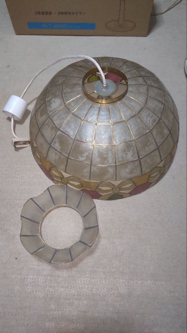 ペンダントライト 照明 昭和レトロ シェードライト シェルステンドグラス 貝殻