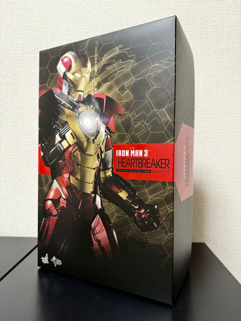 新品 ホットトイズ アイアンマン・マーク17 ハートブレイカー