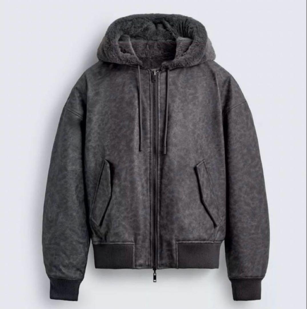 リバーシブルフェイクレザーボンバージャケット　ZARA