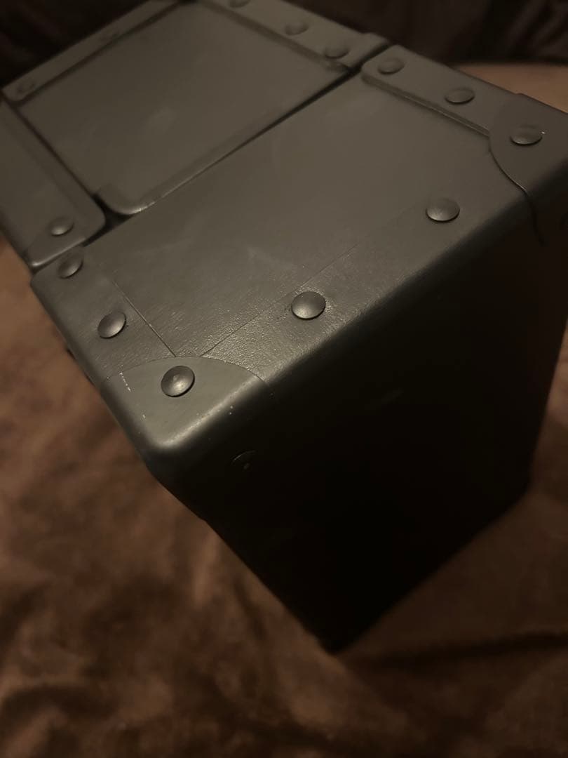 shu uemura ピカチュウ プレミアム メイクアップ ボックス