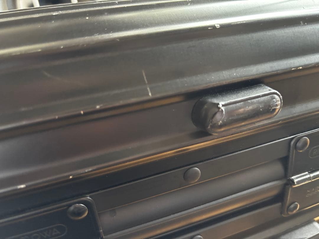 廃盤品　貴重　リモワ トパーズ ステルス 32L 機内持ち込み 4輪アルミボディ