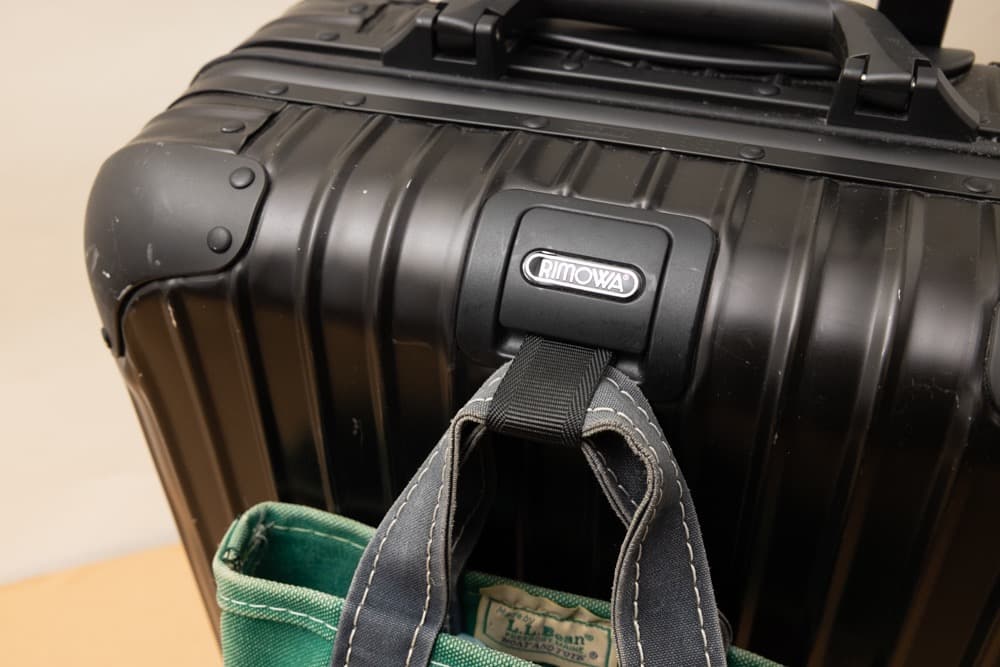 廃盤品　貴重　リモワ トパーズ ステルス 32L 機内持ち込み 4輪アルミボディ