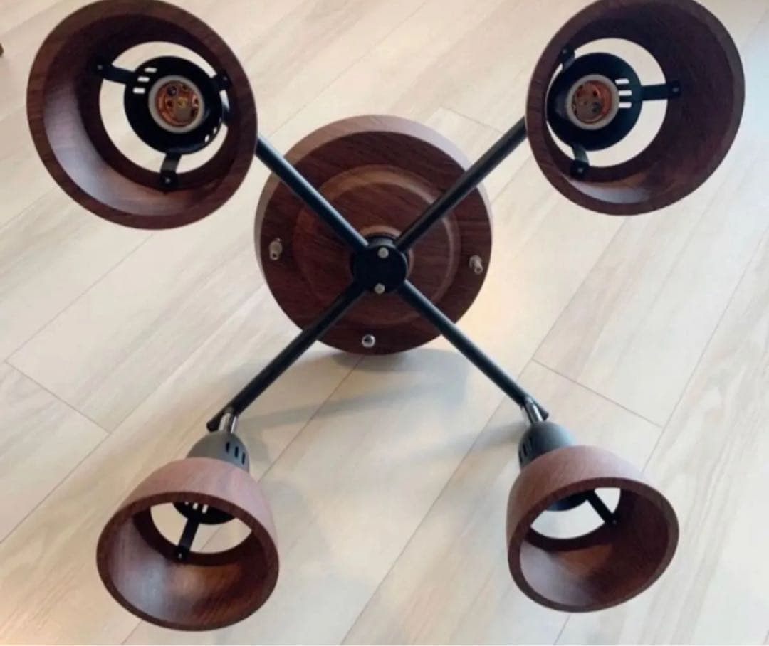 トマト　リモコンつき　unico 照明　シーリングライト　ACTUS