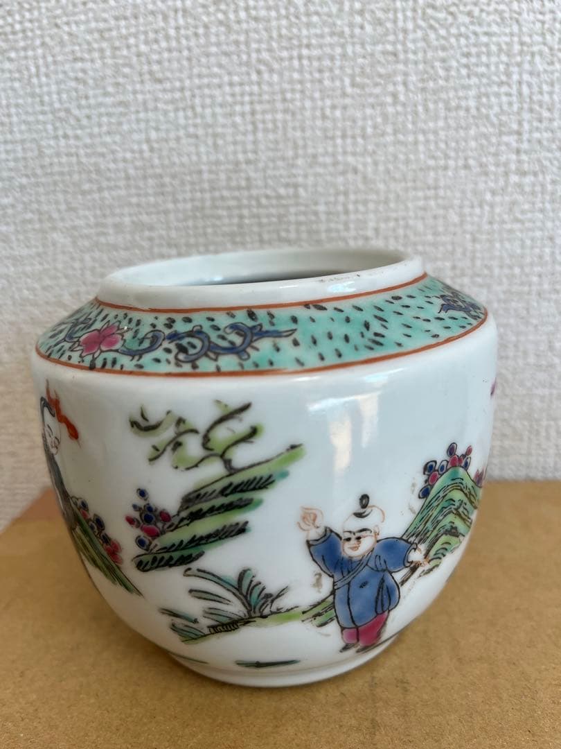 中国美術 粉引 色絵　六角 筆筒 童子圖 茶盞 大清同治年製 3点