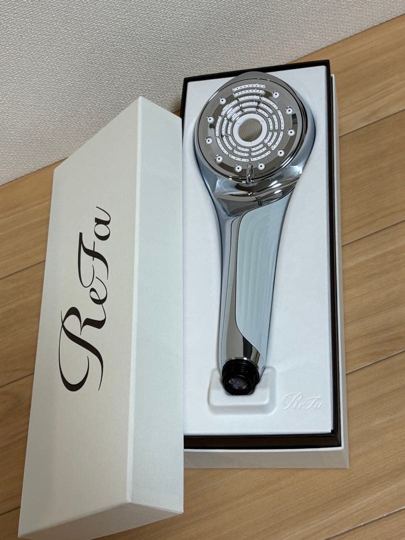 ReFa FINE BUBBLE U シャワーヘッド　ホワイト