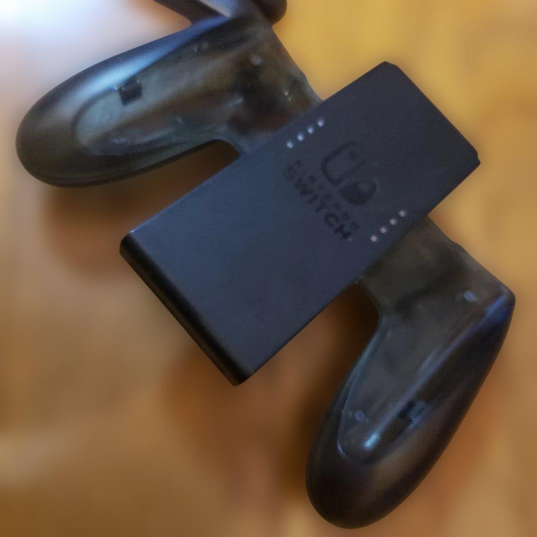 任天堂Switch本体　箱付きセット☆ Joy-Con充電グリップ付き