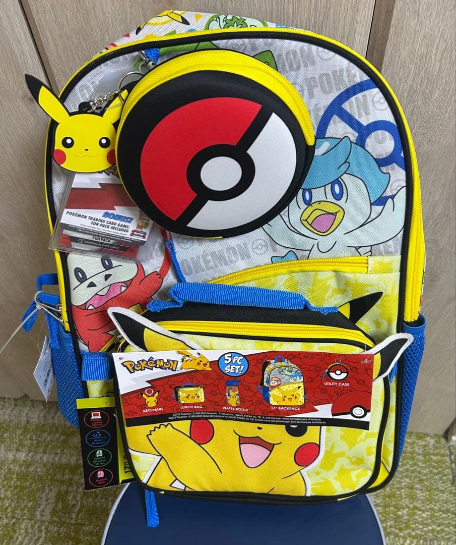 ポケモンピカチュウリュック 5点➕カードPokémon5PC SET➕cards