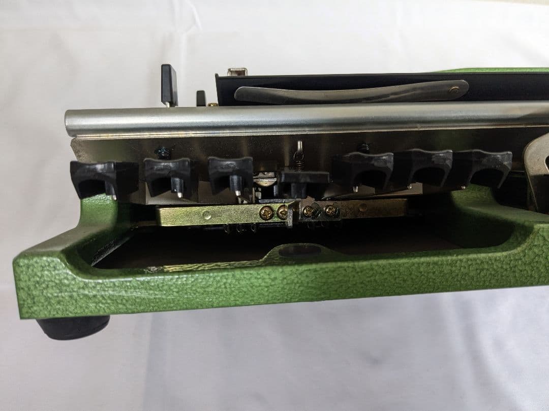 【ジャンク品】 点字タイプライラー APOLLO BRAILLER MARK-Ⅱ