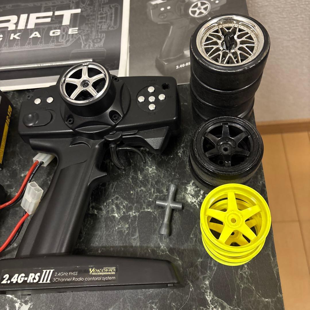 ヨコモ1/10ドリフトラジコン