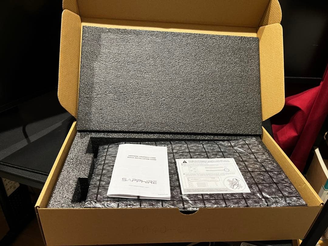 【美品】SAPPHIRE PULSE Radeon RX 7800 XT