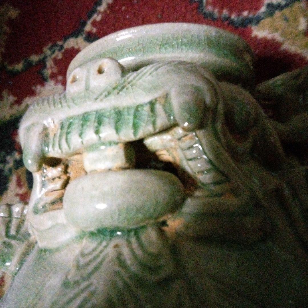 中国陶磁器　獅子形緑色陶器