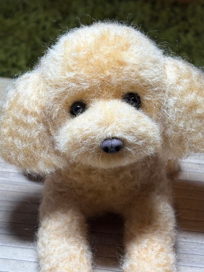 羊毛フェルト 毛糸トイプードル（アプリコット）大きめ30cm❣️
