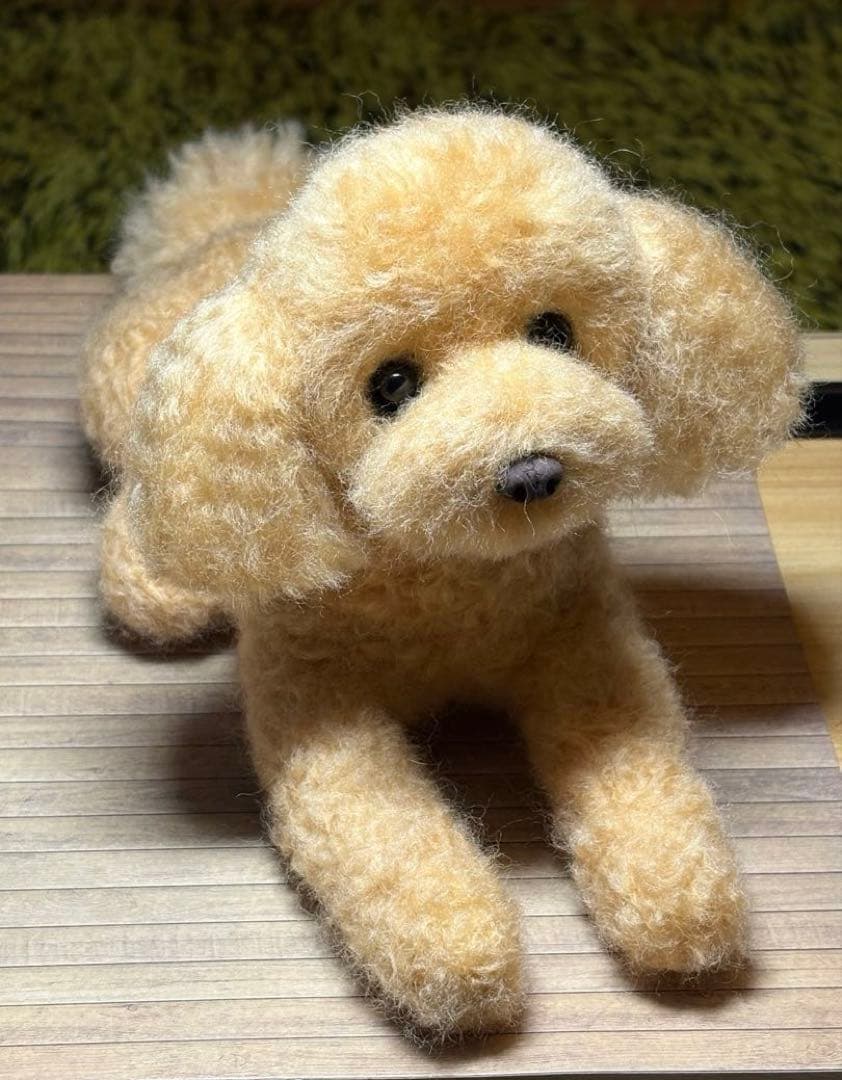 羊毛フェルト 毛糸トイプードル（アプリコット）大きめ30cm❣️