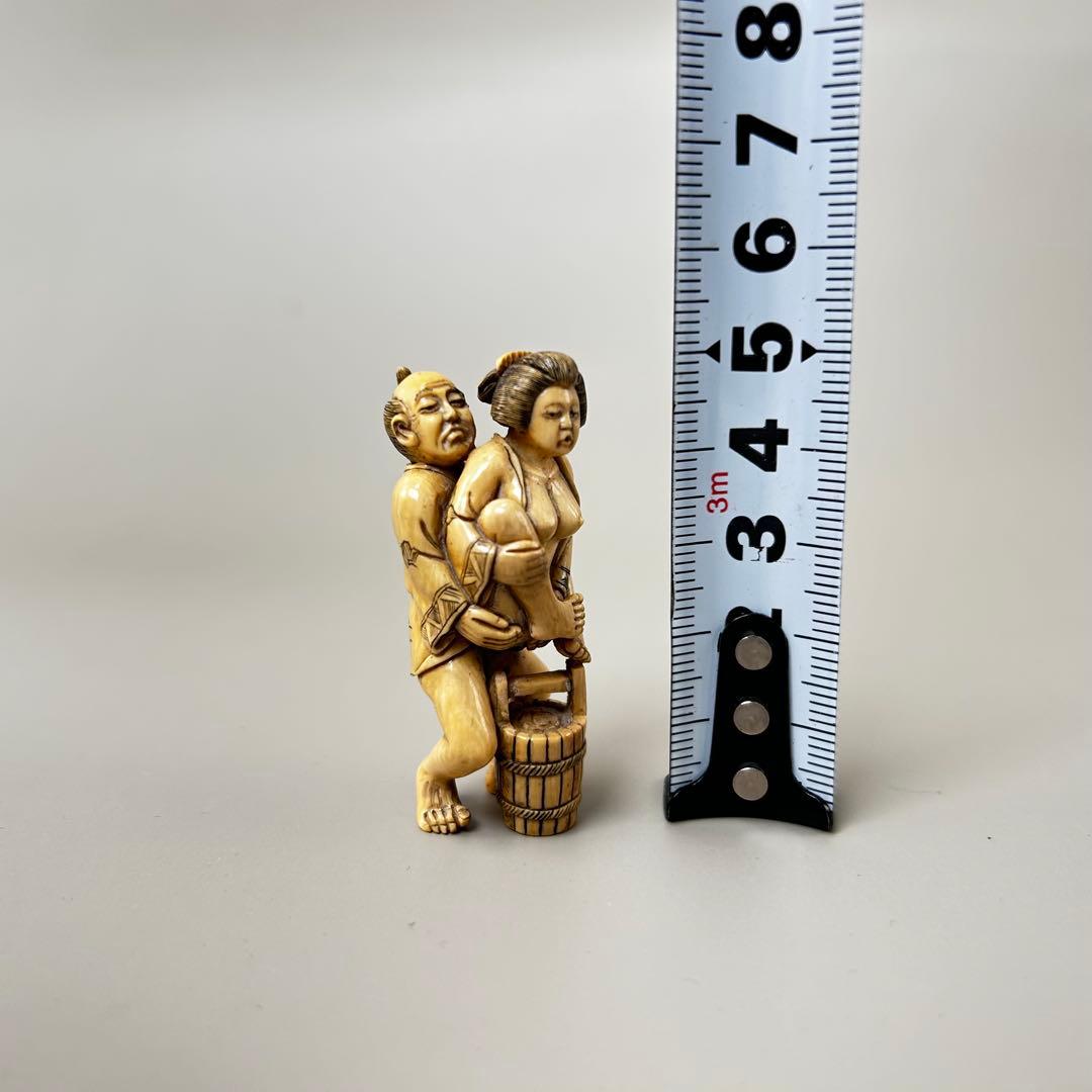 浮世絵二人の人物像 彫刻極上根付天然素材アンティーク骨董飾り物古美術置物細密細工