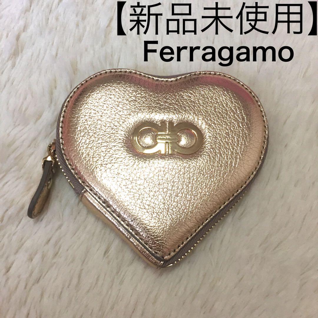 【新品未使用】フェラガモ ハート ケース お財布