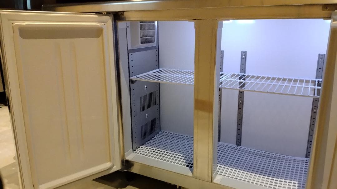 【はるとママ様用】【新古品】2024年保証付ホシザキコールドテーブル現地引取