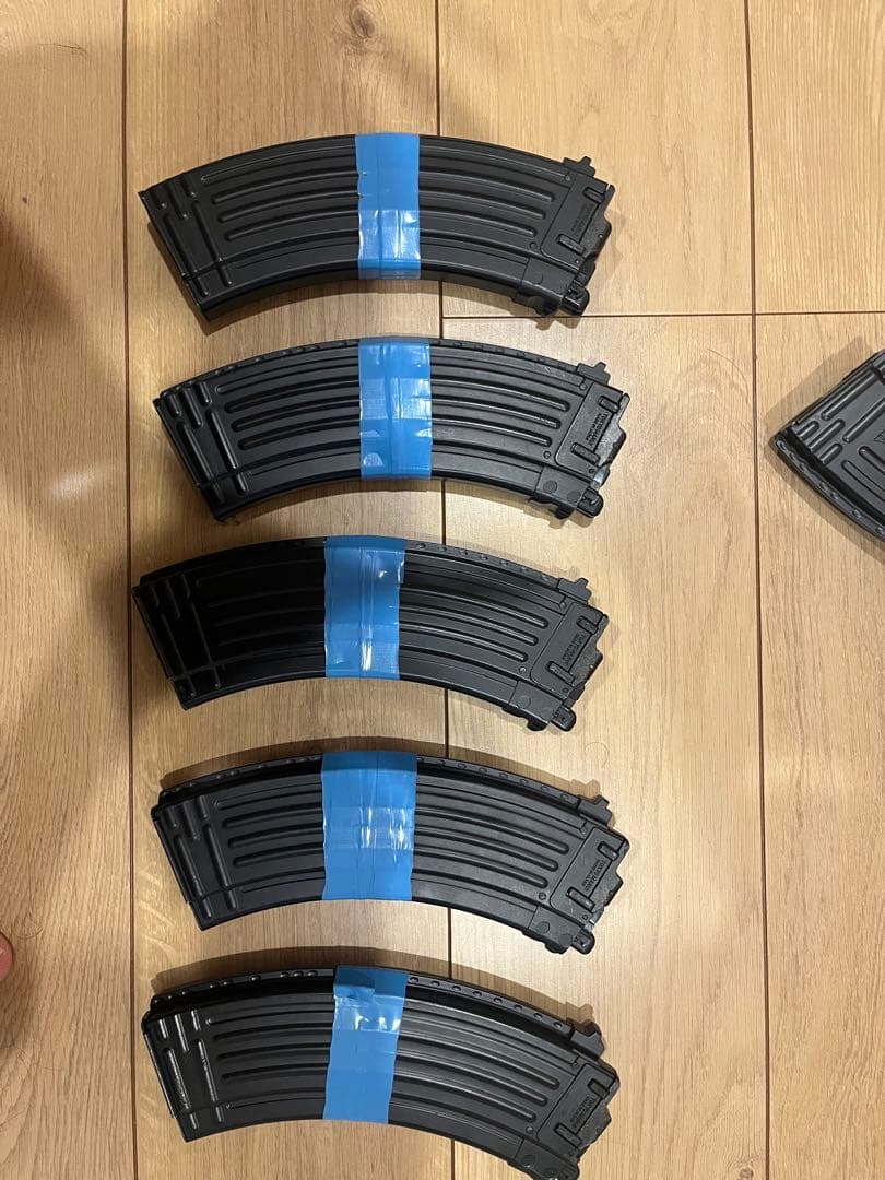 東京マルイ　akm