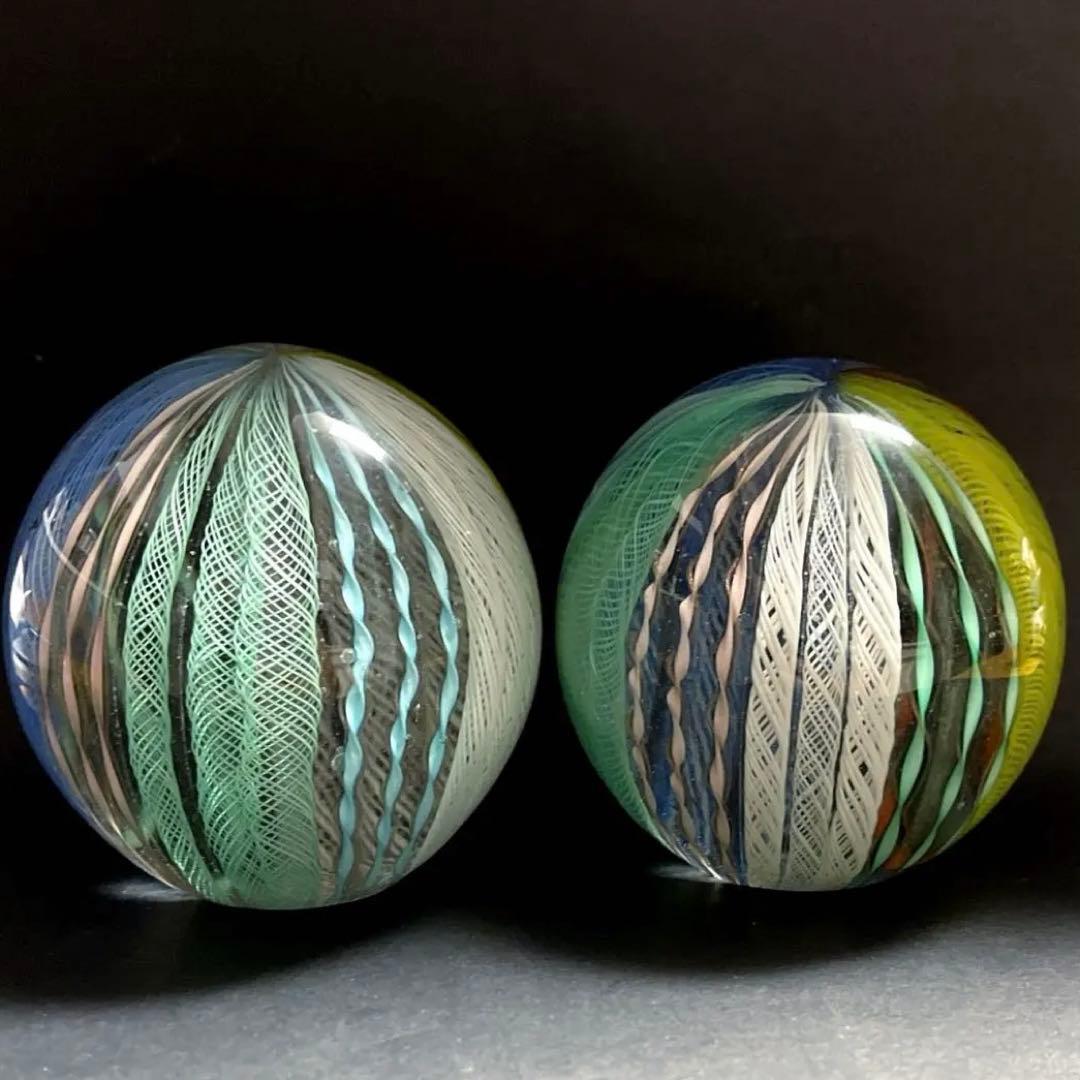 ベネチアングラス　MURANOムラノ　ガラスペーパーウェイト２個セット