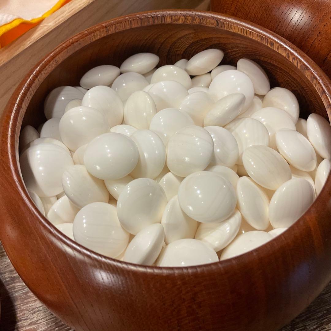 32800美品！高級 碁石 蛤 那智黒 36号、特大 碁笥、桐 碁笥箱