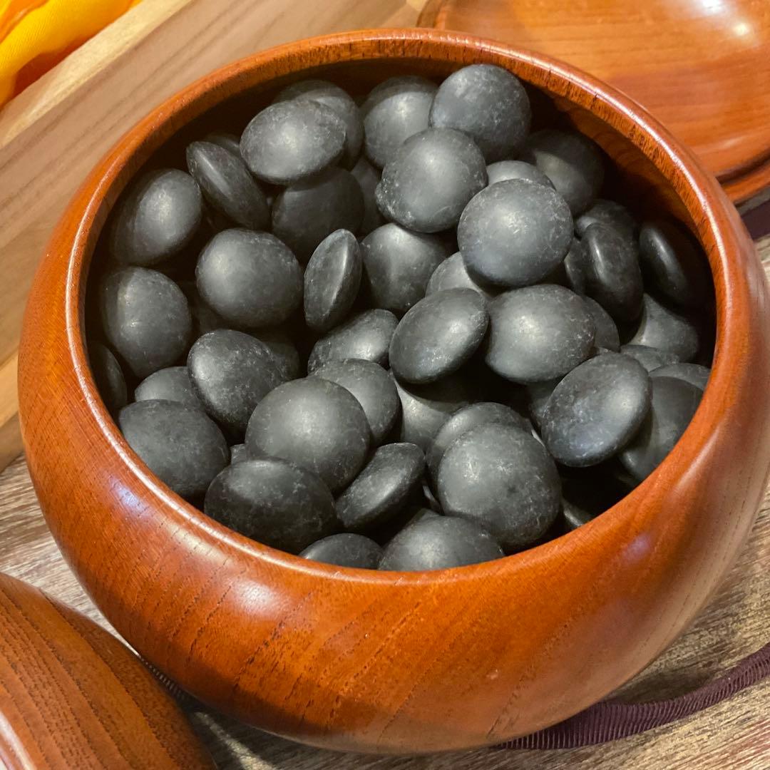 32800美品！高級 碁石 蛤 那智黒 36号、特大 碁笥、桐 碁笥箱