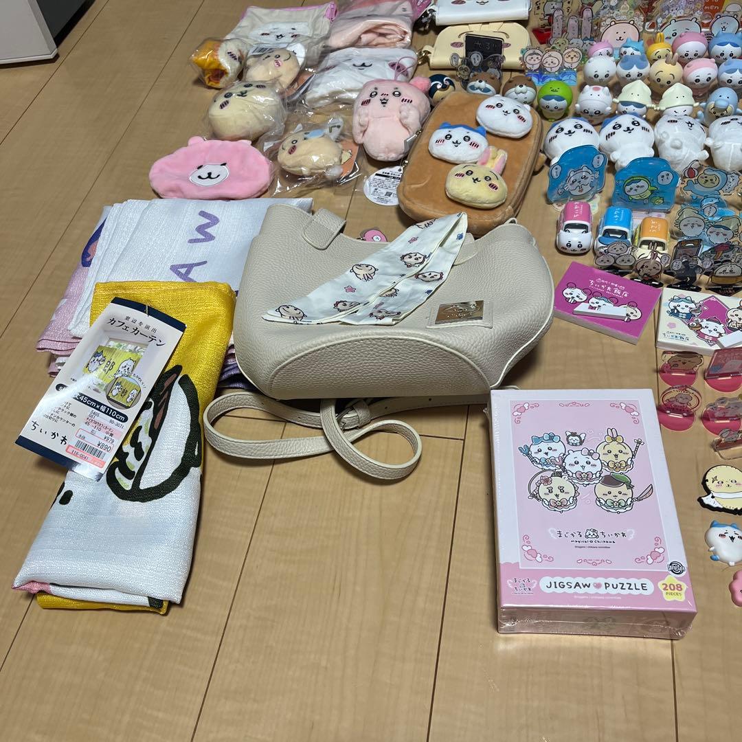 【週末限定値下げ】ちいかわグッズ大量 レアあり？ ケース付き